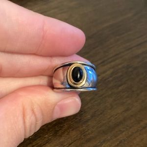 Retired James Avery Sterling & 18k Gold Onyx Ring